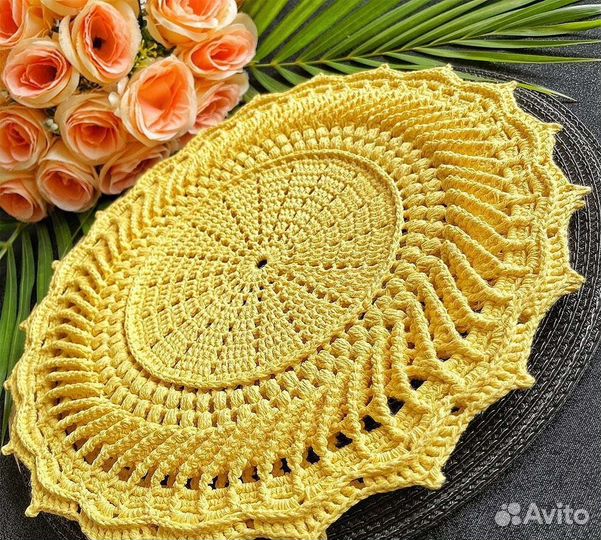 Салфетка вязаная ручная работа