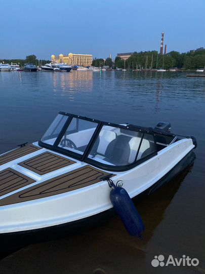 Катер Афалина 395 с мотором Yamaha 9.9