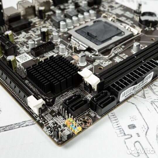 Материнская плата winfox H61 1155