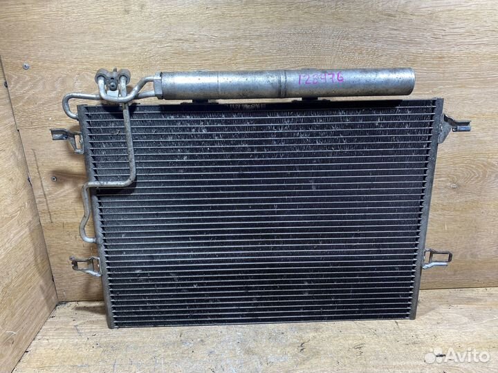 Радиатор кондиционера Mercedes W211 128476