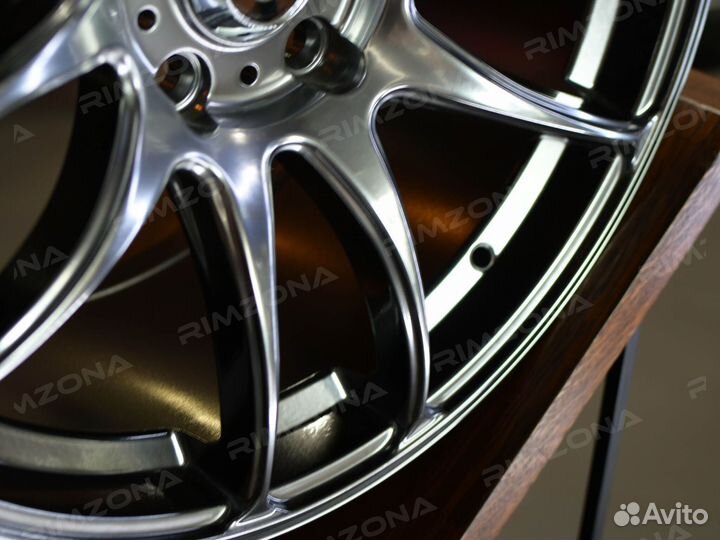 Литые диски Work R17 на Mitsubishi. Арт988