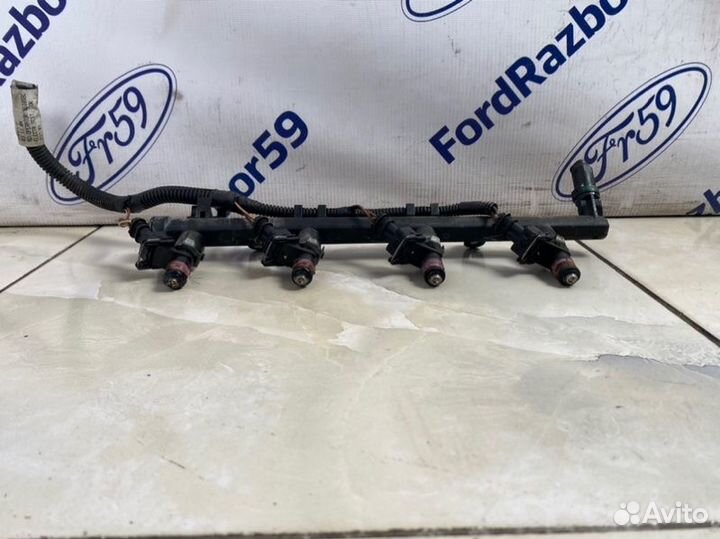 Рампа топливная Renault Megane EM 1.6 (K4M) 2003