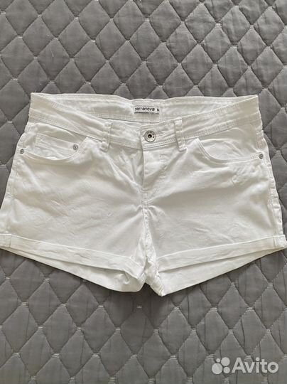 Шорты женские размер М