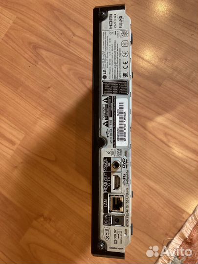 Blu ray плеер LG