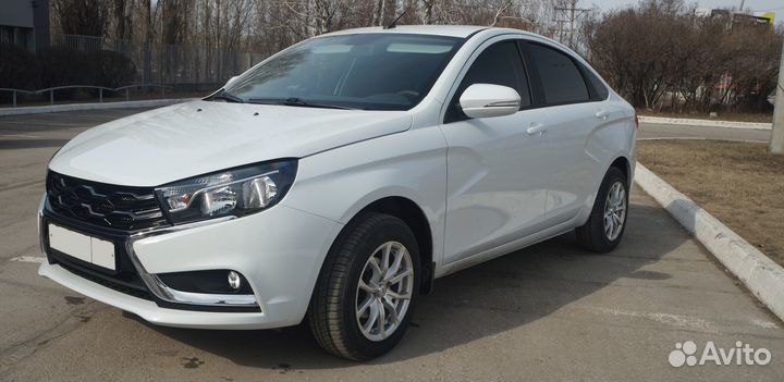 Решетка радиатора LADA Vesta норма (ячейки)