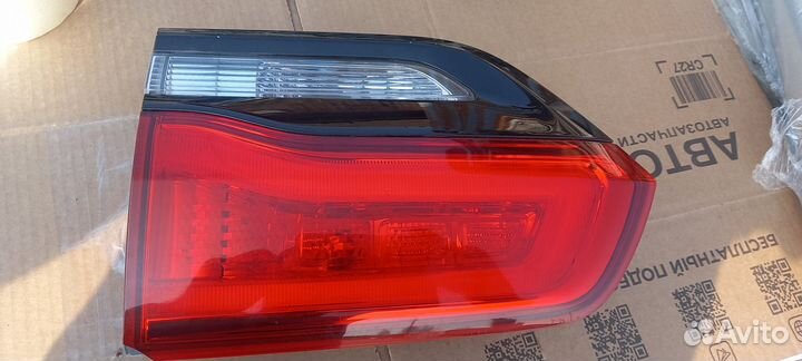Jeep Grand Cherokee WK2 2017г фонарь задний правый