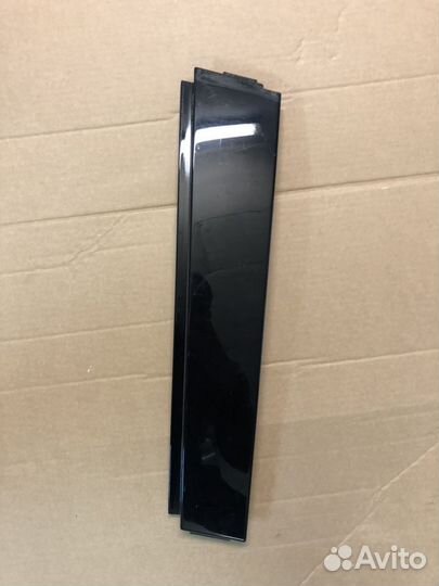 Накладка стойки двери VW Tiguan 5N