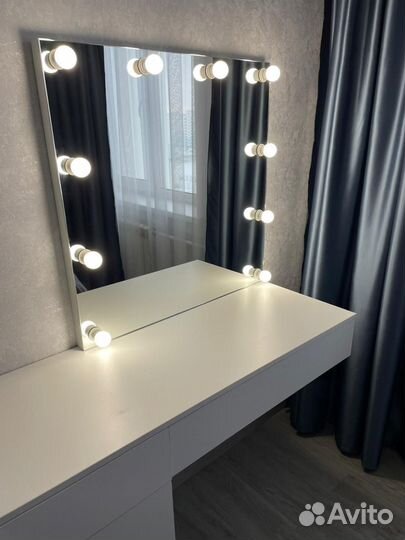 Гримерное зеркало с подсветкой, с лампочками
