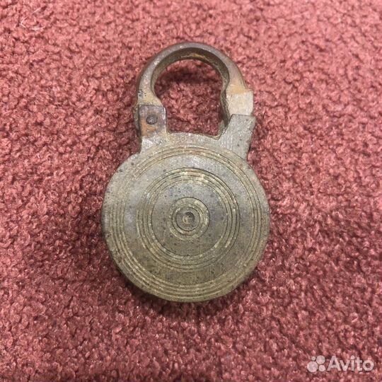 Замочек ранний