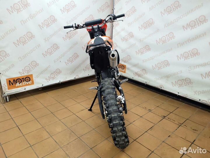 Мотоцикл Regulmoto Athlete 300 21/18 с птс