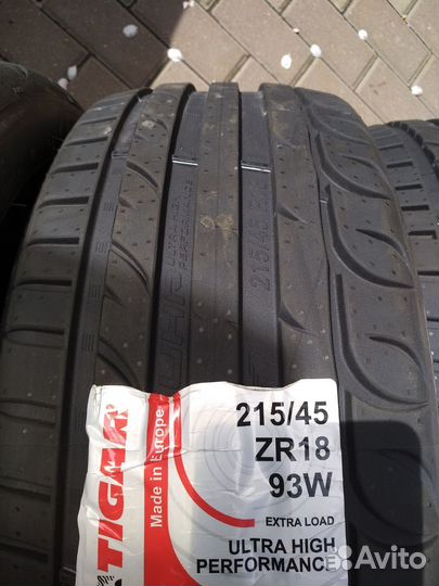 Tigar UHP Ultra High Performance 215/45 R18 93W