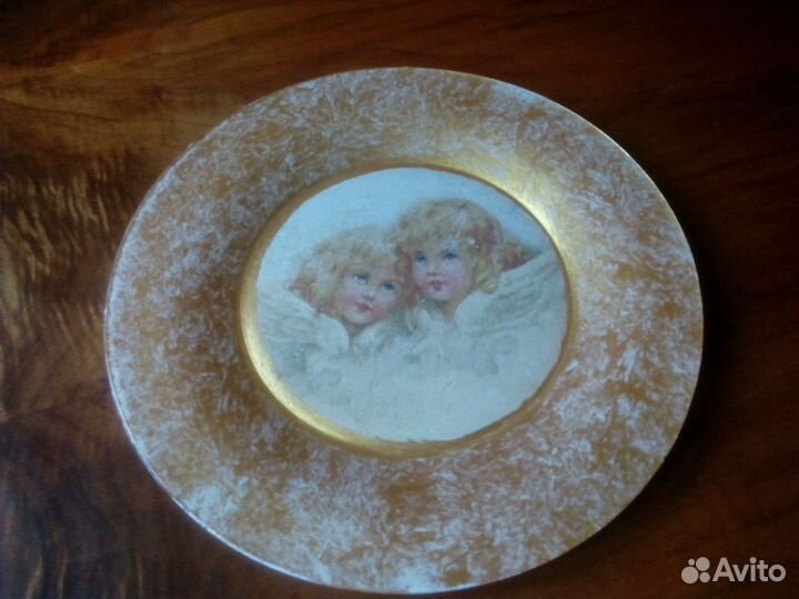 Новая декоративная тарелка