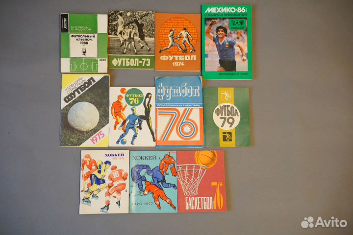 Календари-справочники. Книги про спорт (футбол,хок