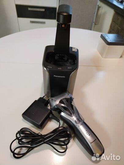 Электробритва Panasonic ES-RT 87 с самоочисткой