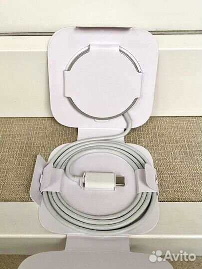 Бзу MagSafe Charger (новое)