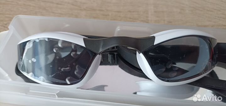 Очки для плавания adidas Persistar Race (Новые)