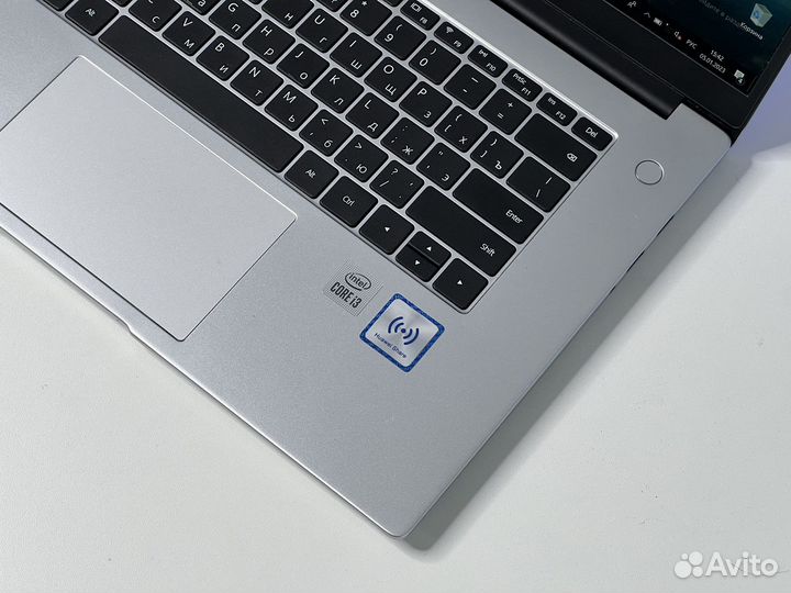 Премиум Huawei IPS 8g озу SSD256g Core i3 10th