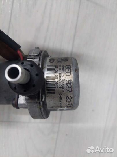 Вакуумный насос тормозов Volkswagen Passat B5+