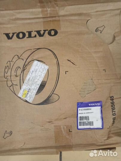 Диск тормозной задний на Volvo S60 S80 XC70