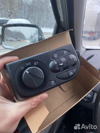 Молуль управления светом LADA priora