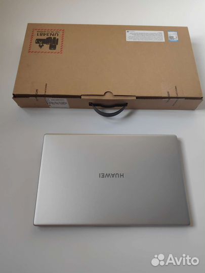 Ноутбук Huawei MateBook d 15 (новый)