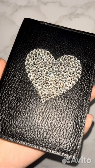 Инкрустация стразами