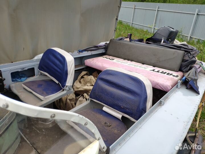 Лодка моторная