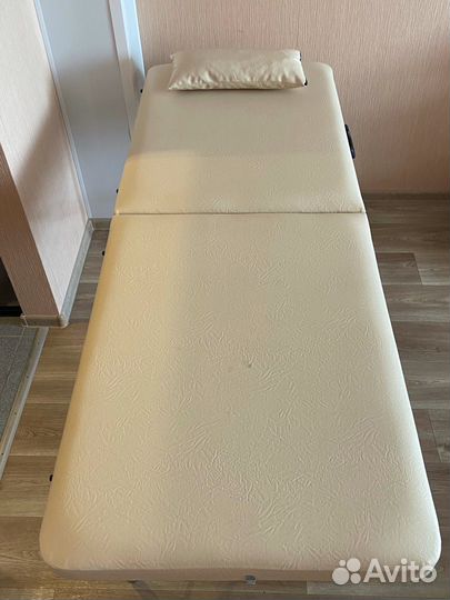 Кушетка складная для наращивания ресниц