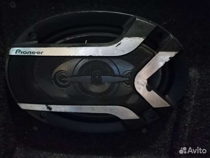 Колонки в авто