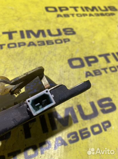 Замок багажника Audi A6C5