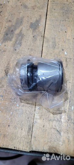 Сайлентблоки задней подвески Honda CRV 3