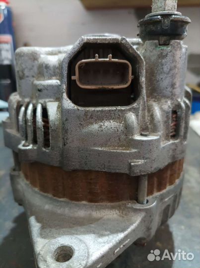 Генератор mitsubishi lancer 10