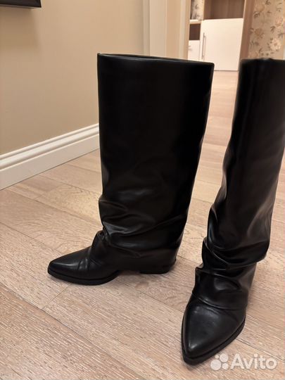 Сапоги стильные женские