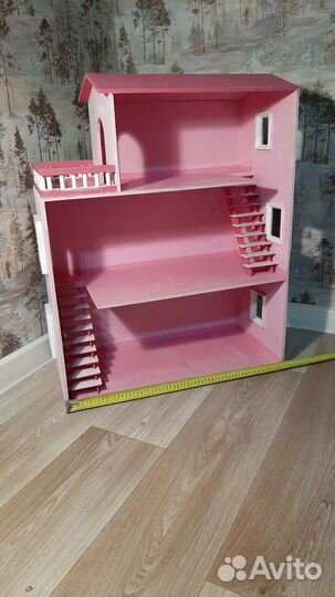 Большой кукольный домик