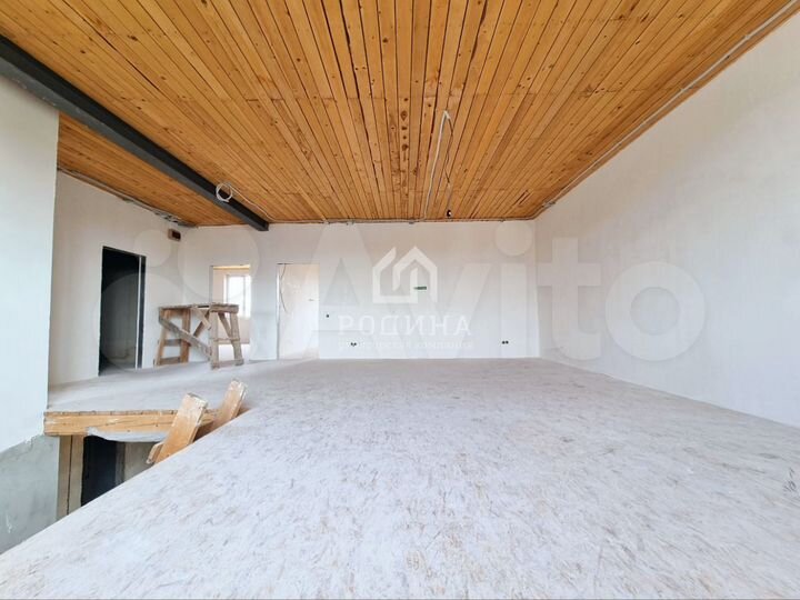 Дом 285,3 м² на участке 10 сот.