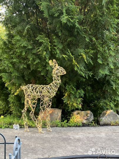 Олень световая фигура