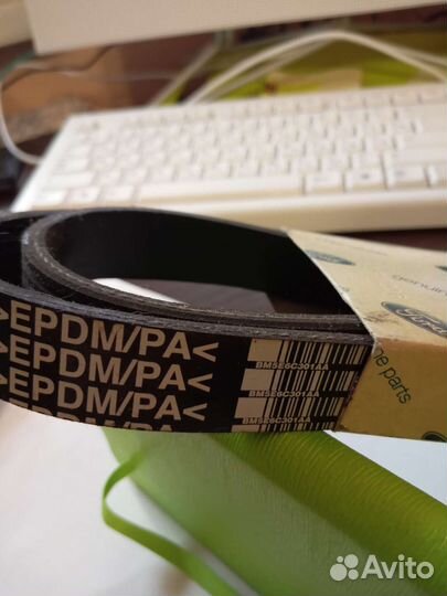 1760376Ремень приводной,поликлиновой ford focus2