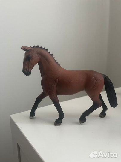 Фигурки лошадей набор