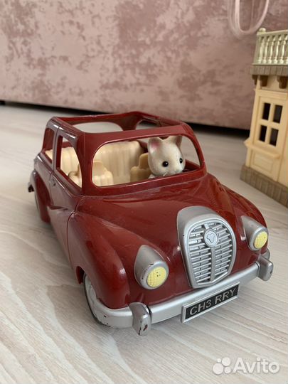 Машинка Sylvanian Families