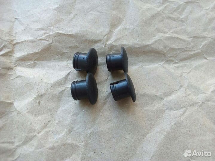 Заглушки в отверстие для ремня без-ти 2101-2103