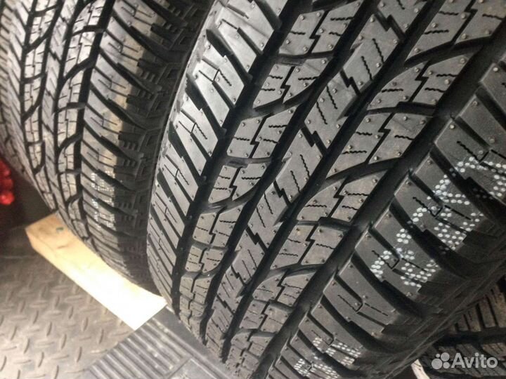 Yokohama Geolandar A/T G015 275/70 R16