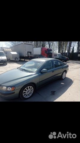 Volvo S60 2.4 AT, 2001, 200 000 км