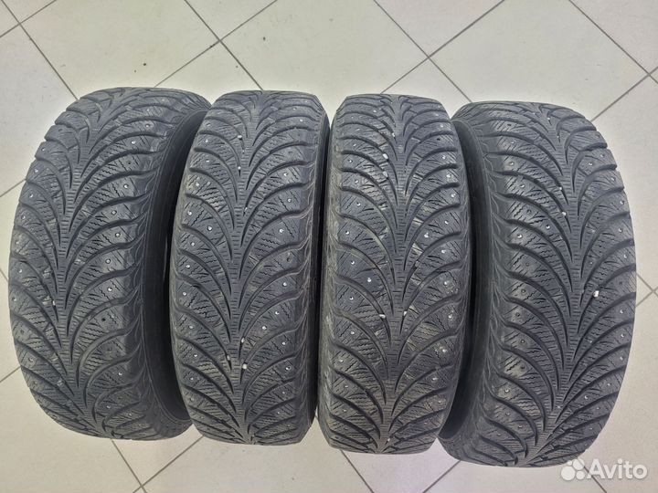 Sava Eskimo Stud 185/65 R15
