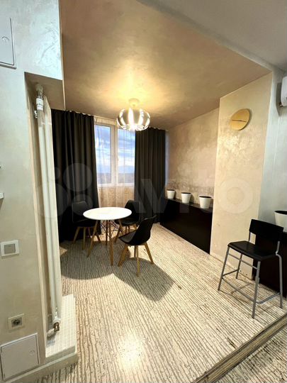 2-к. квартира, 56 м², 5/17 эт.