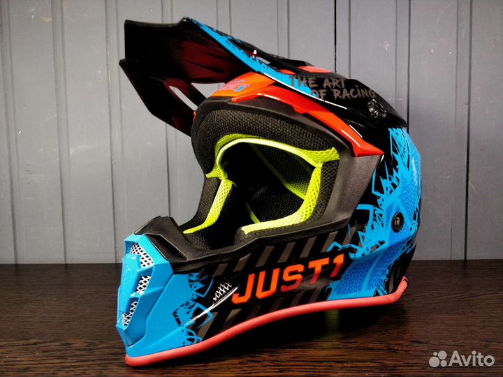 Новые Шлемы just 1