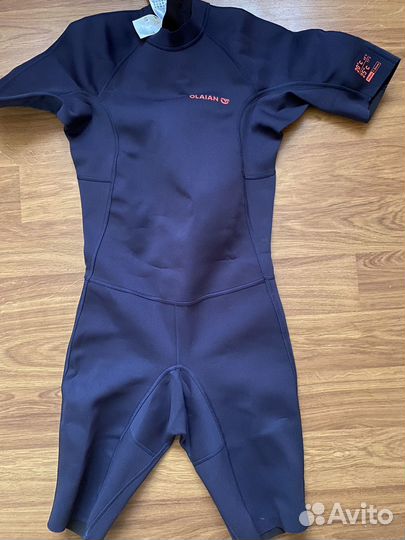 Гидрокостюм