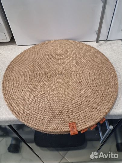 Сервировочный набор из джута (салфетки и корзина)