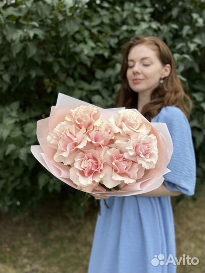 Розы букеты доставка