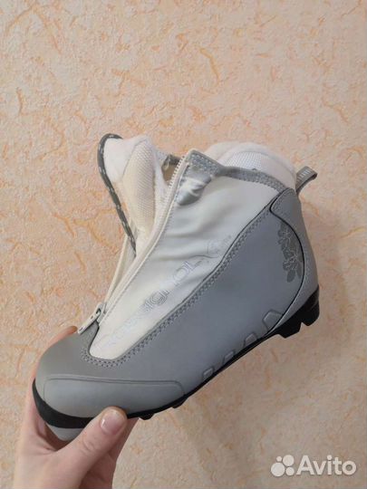 Лыжные ботинки rossignol 36 размер