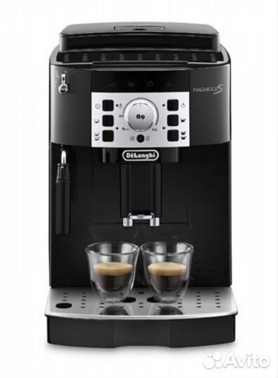 Кофемашина delonghi magnifica s